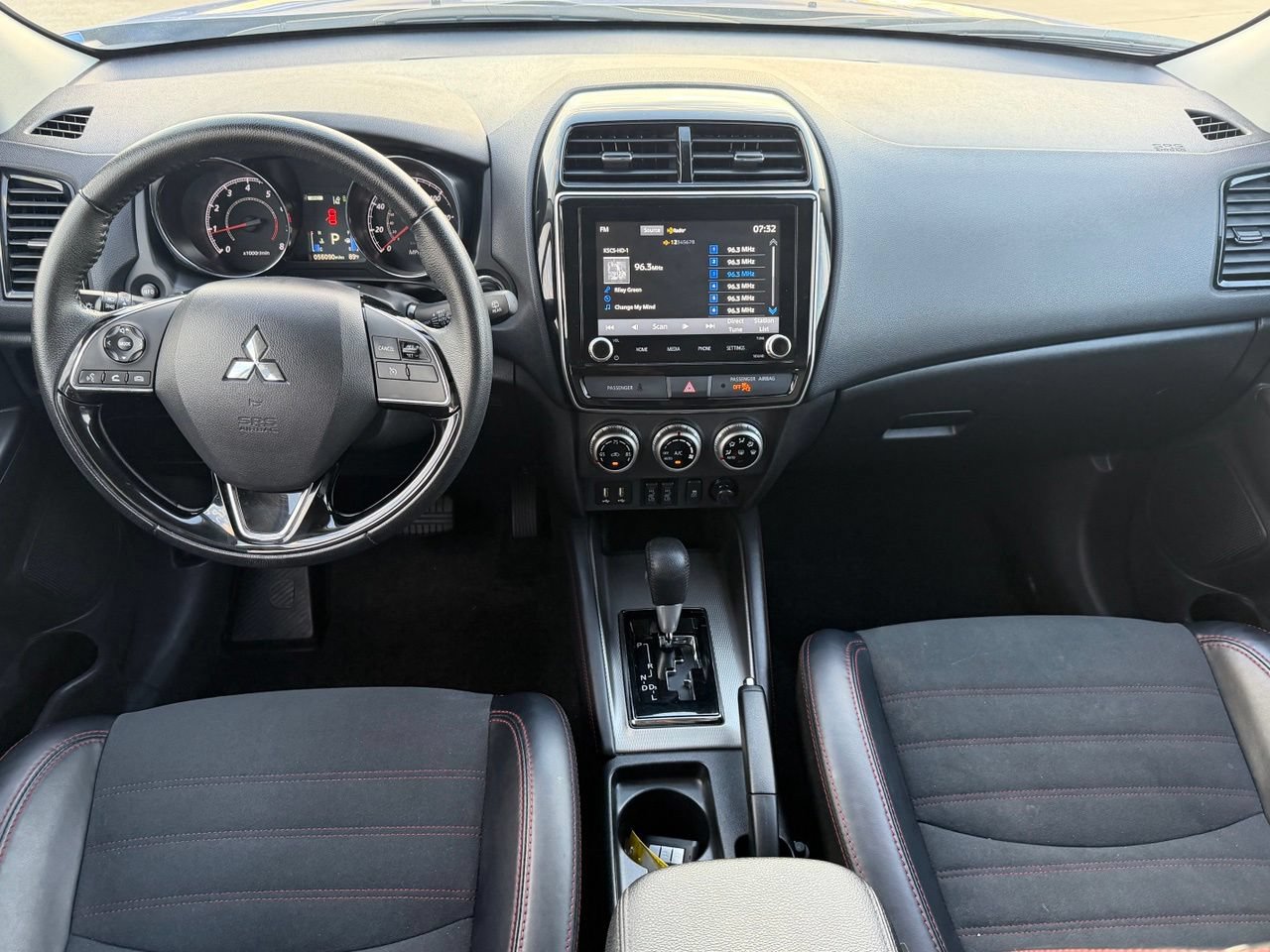 Used 2024 Mitsubishi Outlander Sport LE AWD/4WD image 13