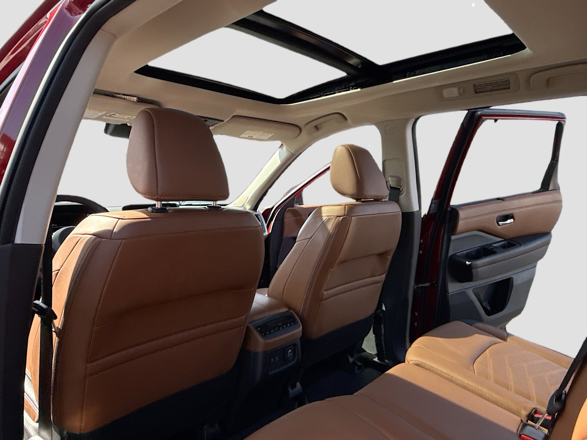 Used 2024 Nissan Pathfinder Platinum w/ Black Appearance Package AWD/4WD image 7