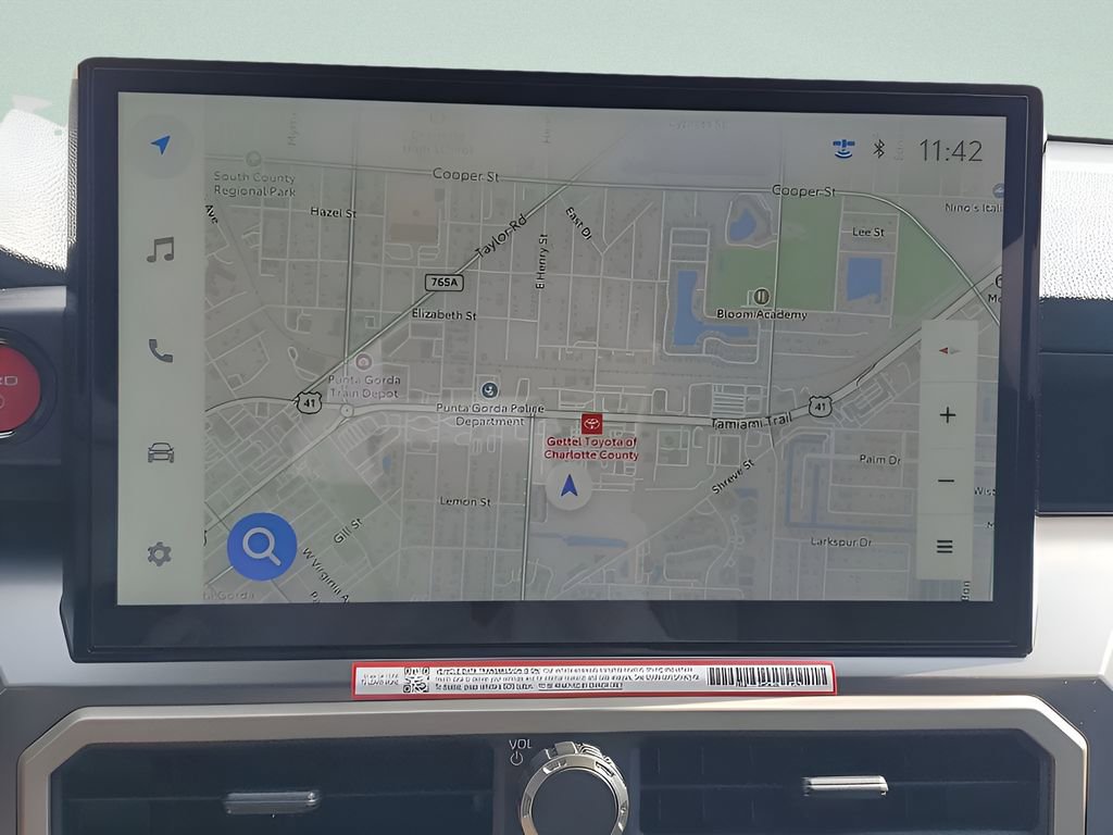 Used 2025 Toyota Tacoma TRD Sport image 31