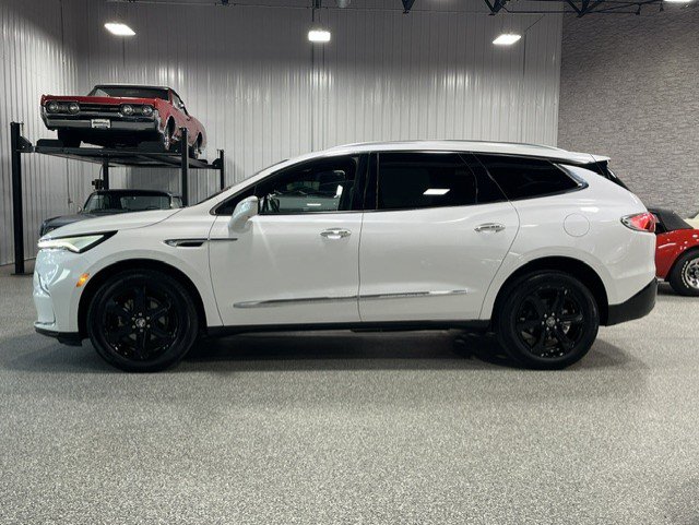 Certified 2023 Buick Enclave Essence w/ Experience Buick Package AWD/4WD image 2