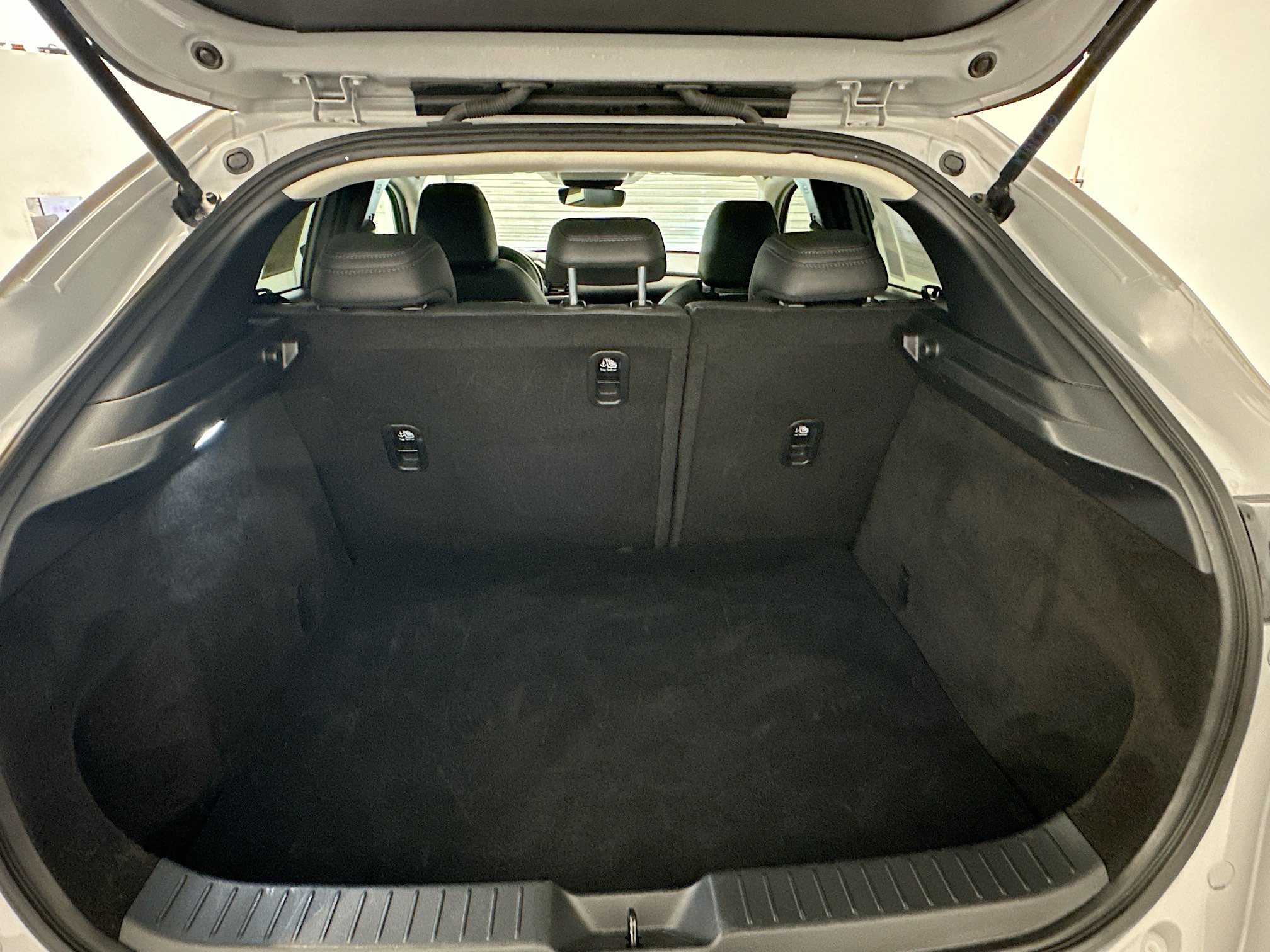 Used 2025 MAZDA CX-30 AWD 2.5 S w/ Preferred Package image 31