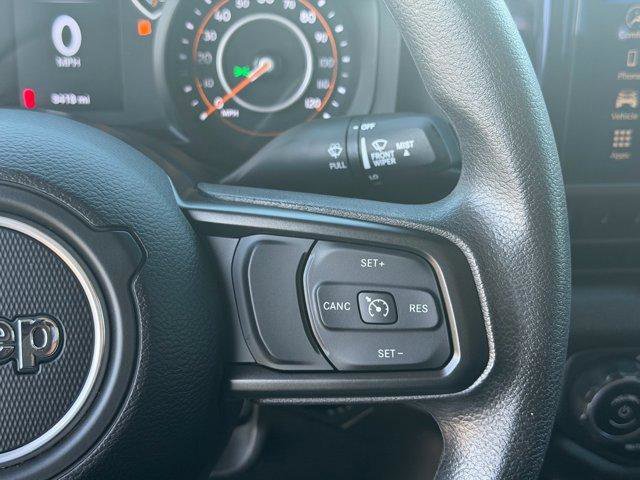 Used 2025 Jeep Gladiator Sport AWD/4WD image 22