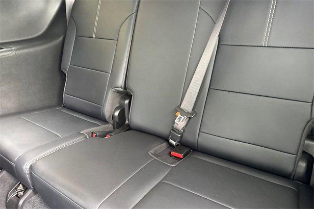 Used 2024 GMC Acadia Elevation image 18