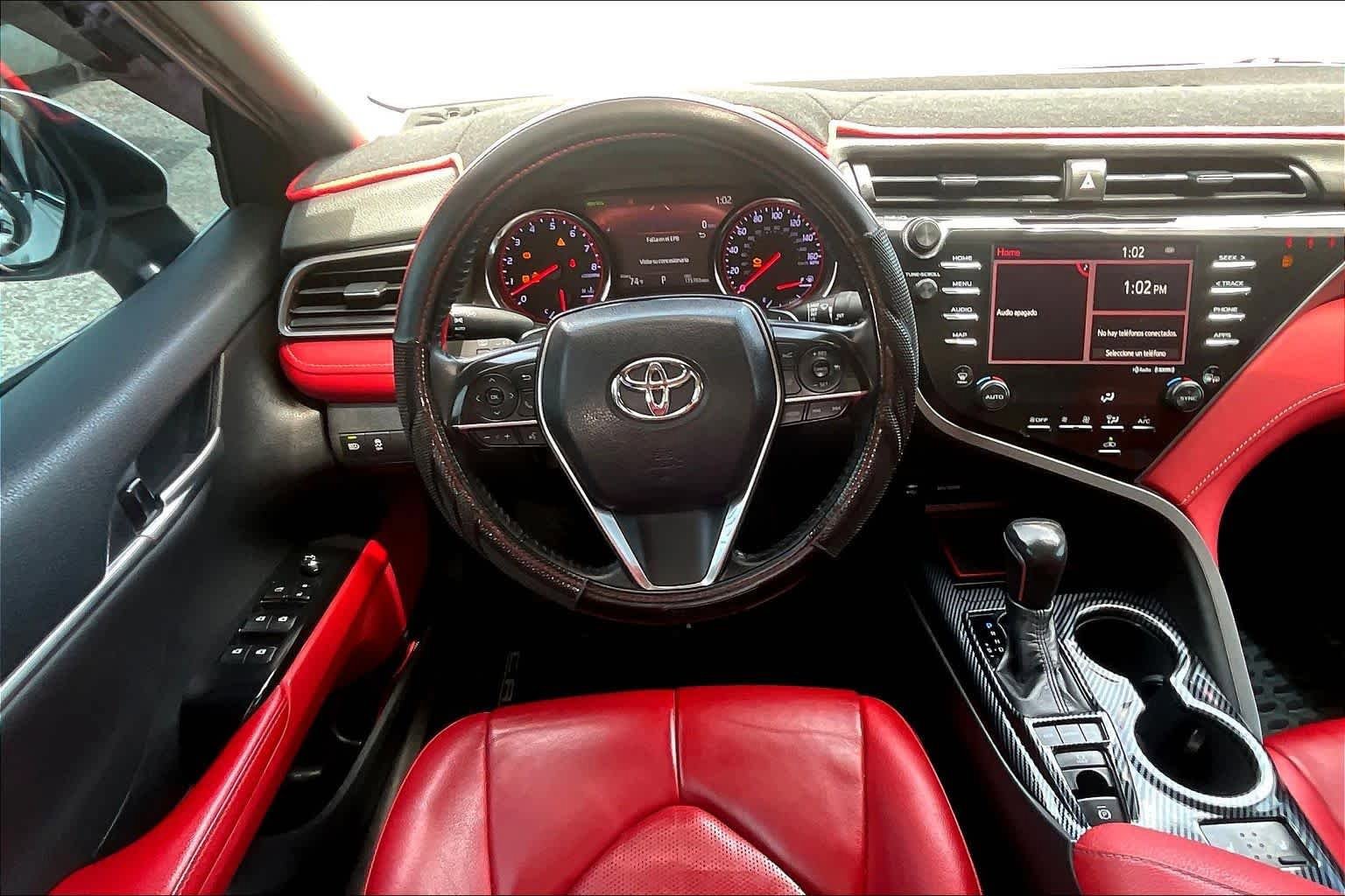 Used 2019 Toyota Camry XSE image 6