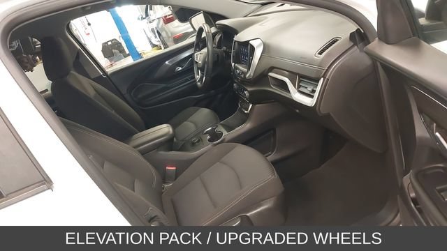 Used 2024 GMC Terrain SLE w/ Elevation Edition FWD image 37