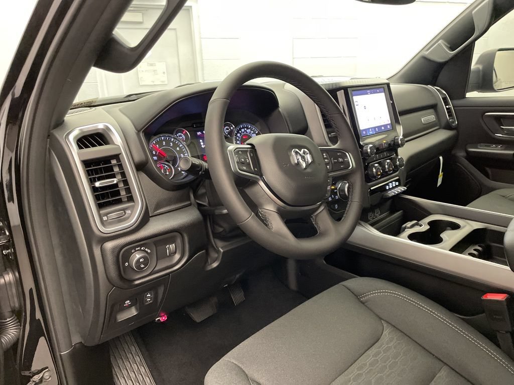 New 2026 RAM 1500 Big Horn AWD/4WD image 18