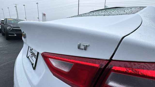 Used 2023 Chevrolet Malibu LT image 36