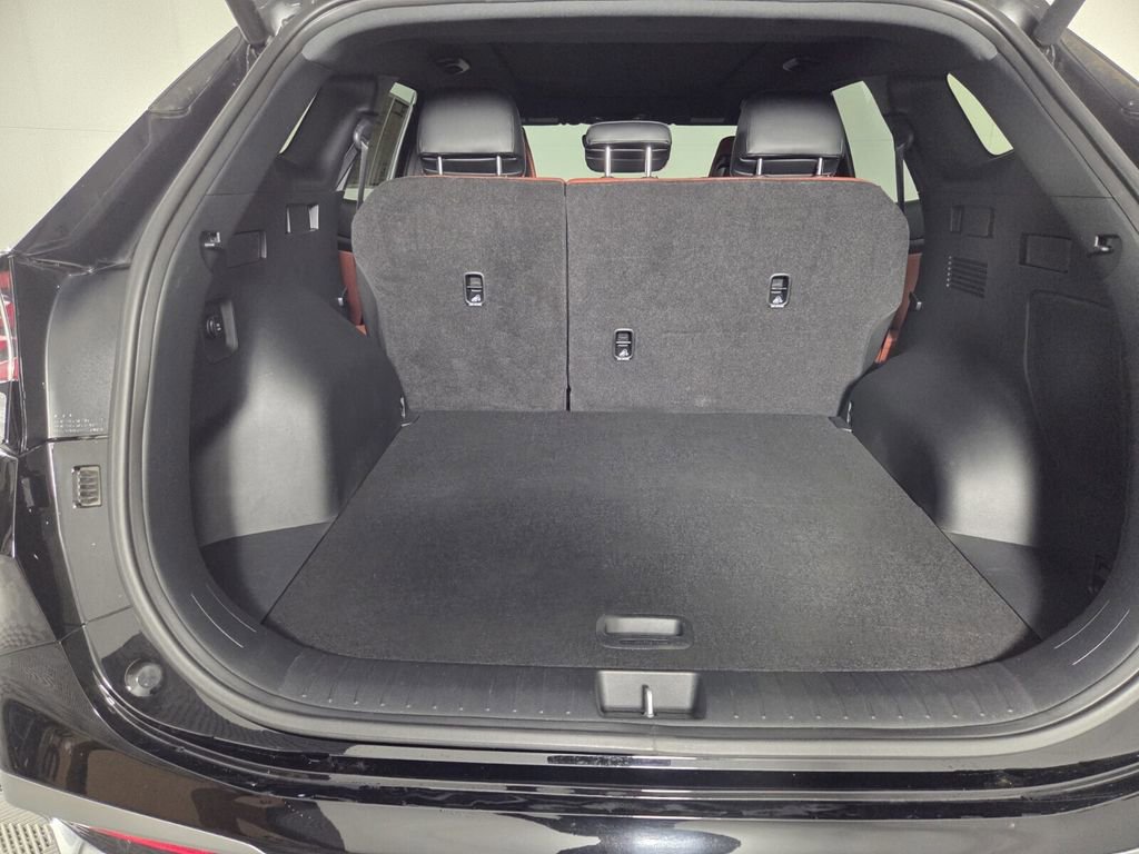Used 2024 Kia Sportage SX image 31
