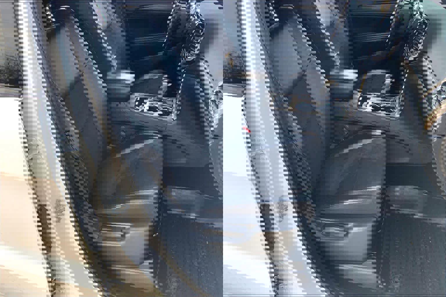 Used 2021 Jeep Grand Cherokee Laredo X image 8