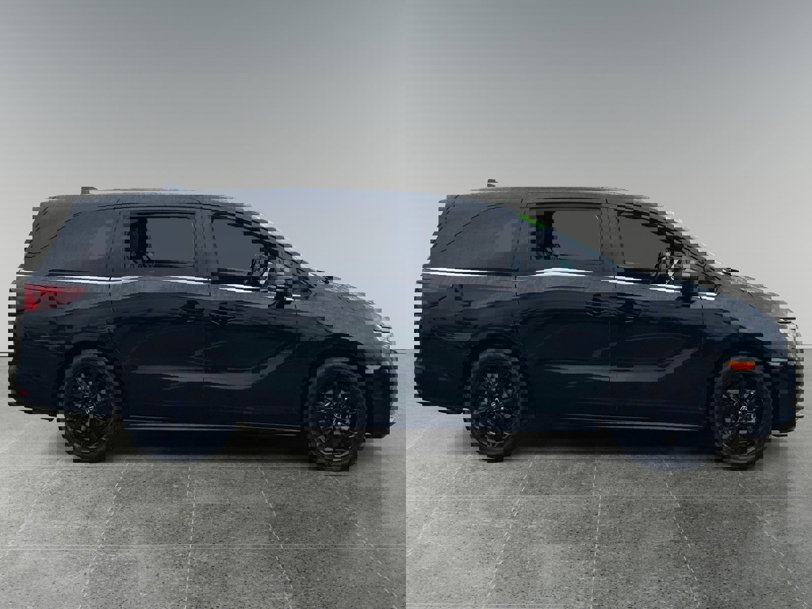 Used 2024 Honda Odyssey Sport image 6