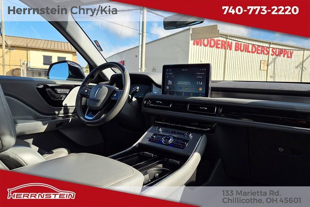 Used 2020 Lincoln Aviator Reserve w/ Equipment Group 202A image 29