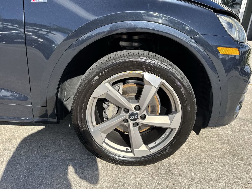 Used 2020 Audi Q5 2.0T Titanium Premium Plus w/ Premium Plus Package image 62