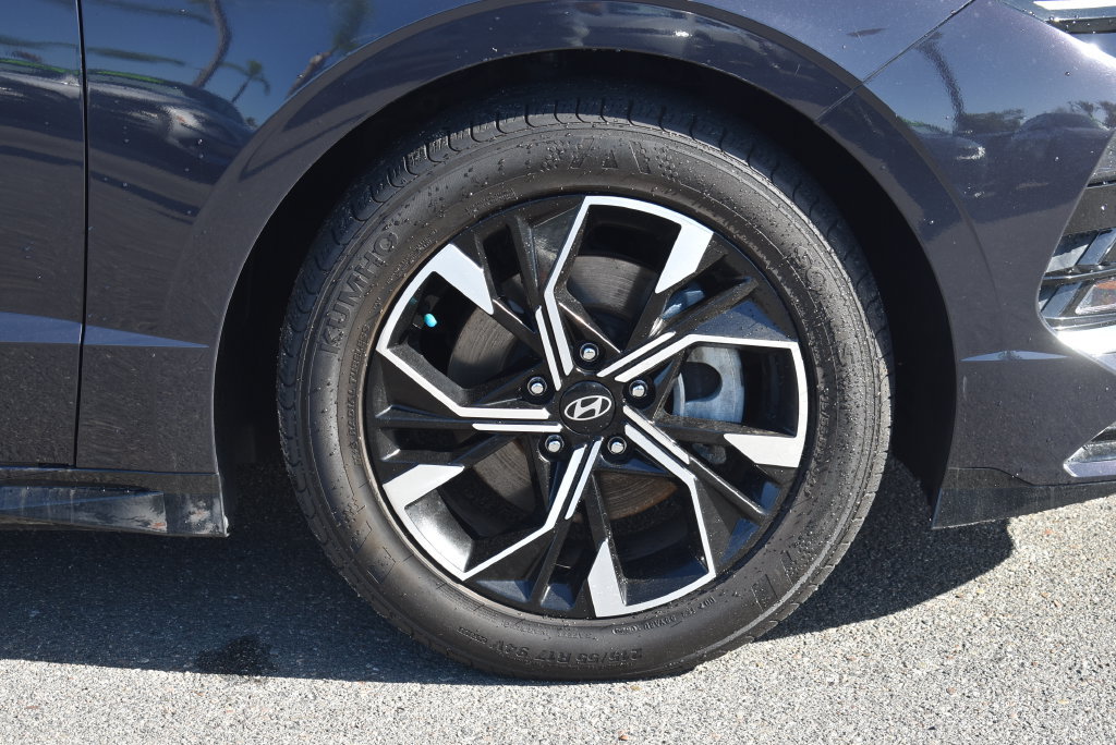 Certified 2024 Hyundai Sonata SEL FWD image 9