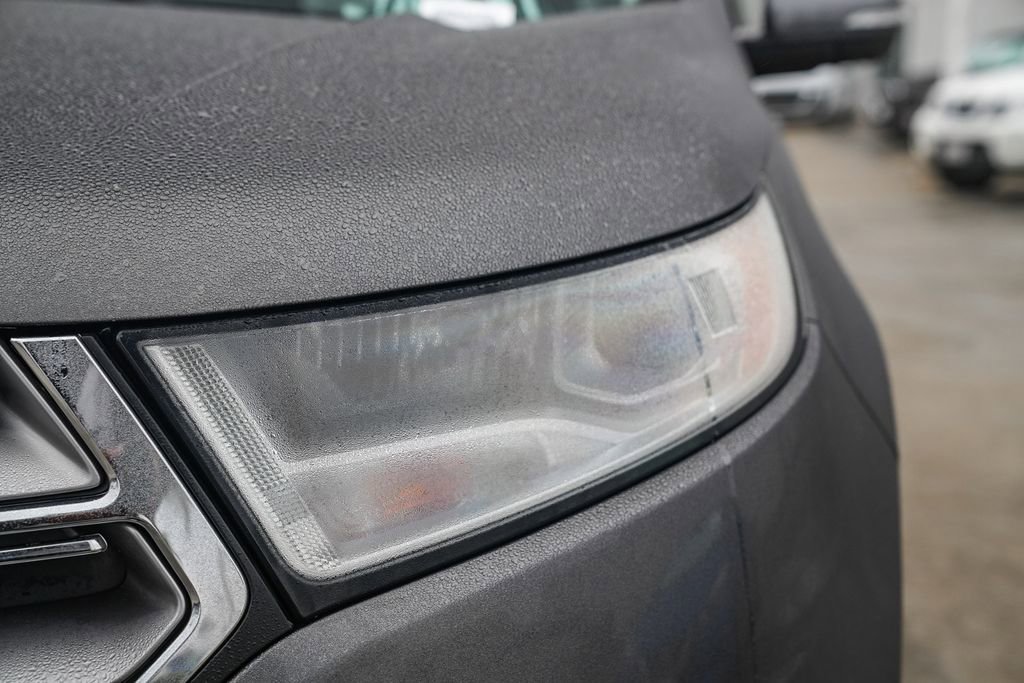 Used 2018 Ford Edge SEL image 10