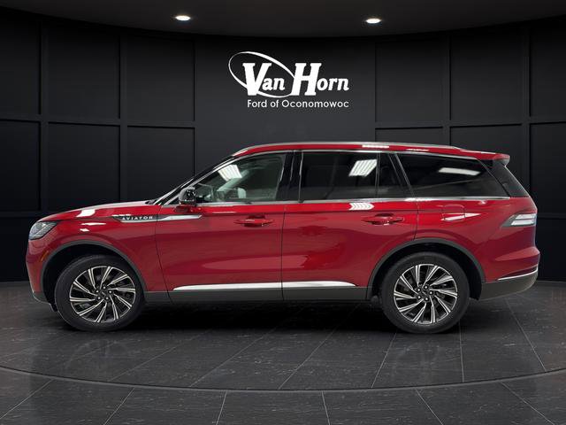Used 2025 Lincoln Aviator AWD image 6