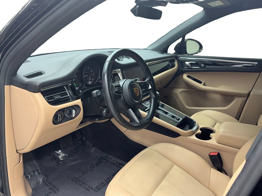 Used 2022 Porsche Macan AWD/4WD image 19
