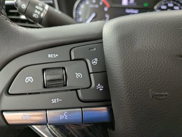 Certified 2023 Cadillac XT6 Premium Luxury w/ LPO, Floor Liner Package AWD/4WD image 9