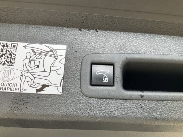 Used 2024 Toyota Sienna XLE image 20