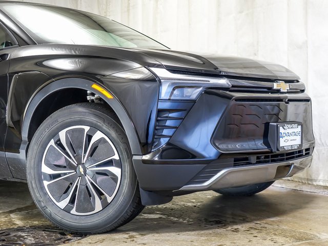 New 2026 Chevrolet Blazer EV LT image 3