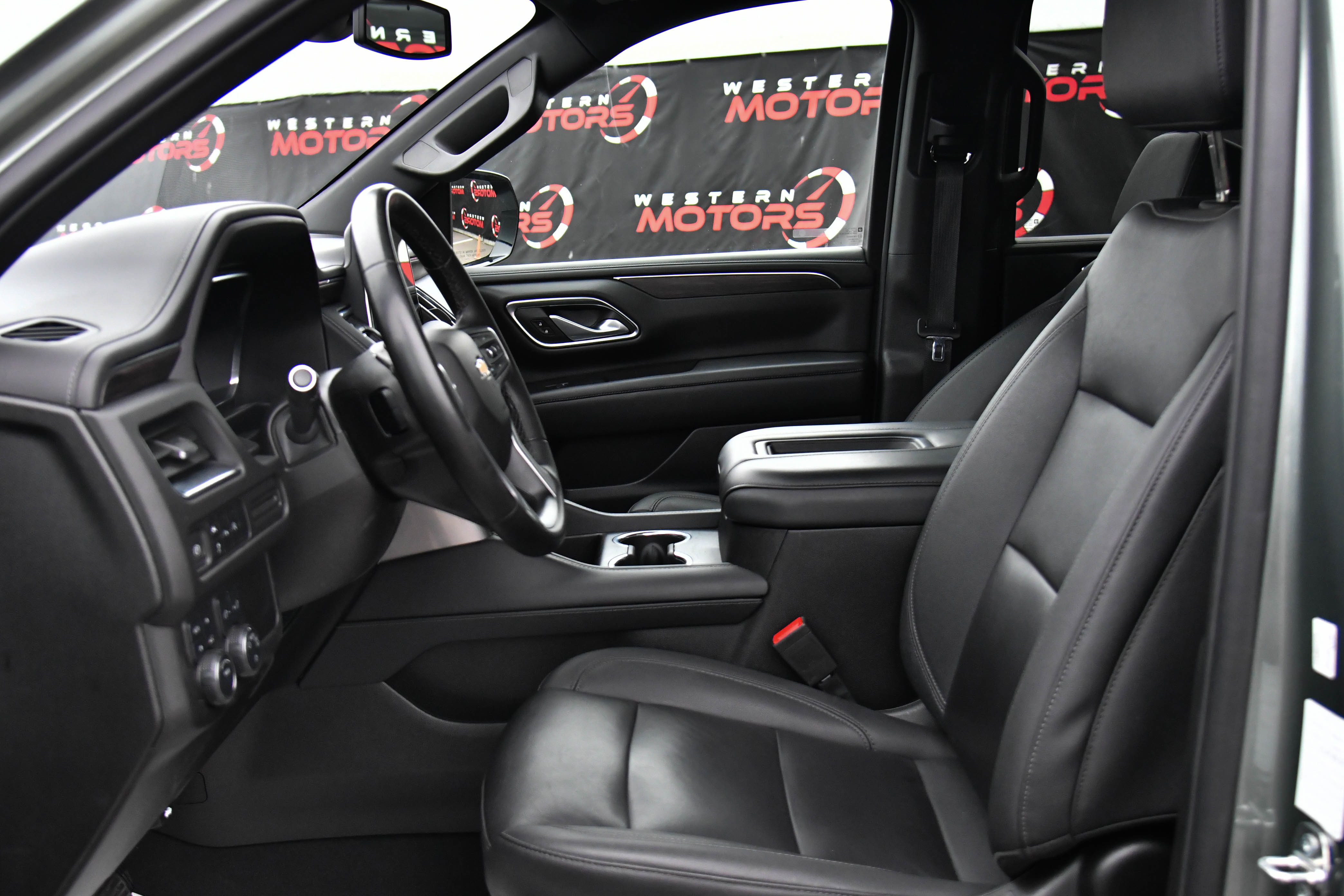 Used 2024 Chevrolet Tahoe LT image 16