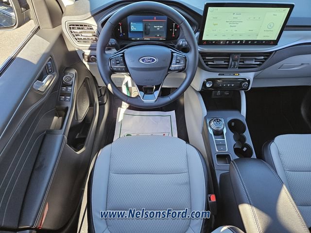 New 2026 Ford Escape SE FWD image 8