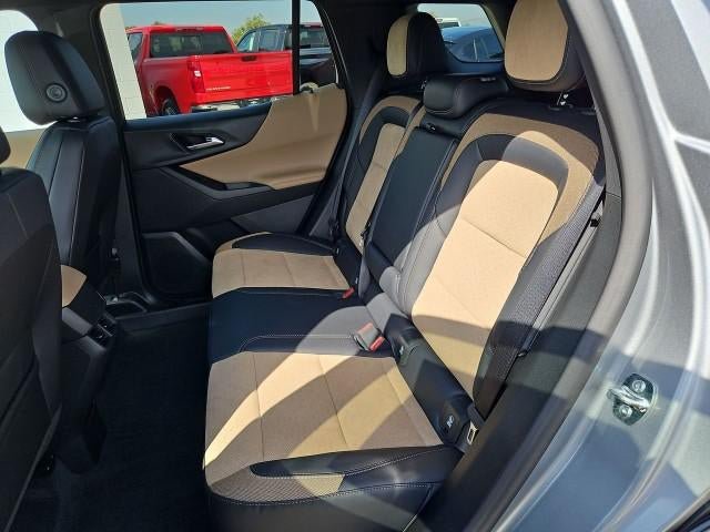 New 2027 Chevrolet Equinox ACTIV FWD image 25