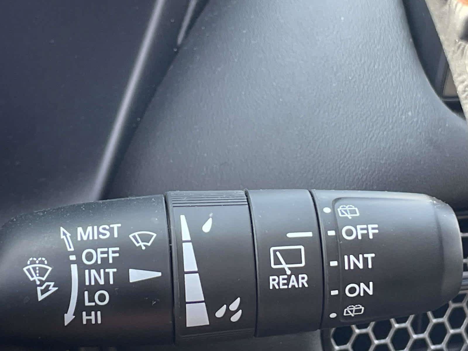 Used 2027 Honda HR-V Sport image 23