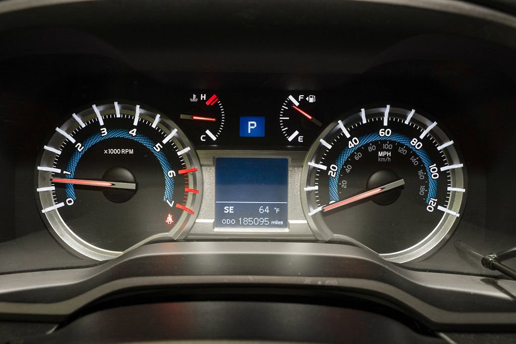 Used 2015 Toyota 4Runner SR5 image 19