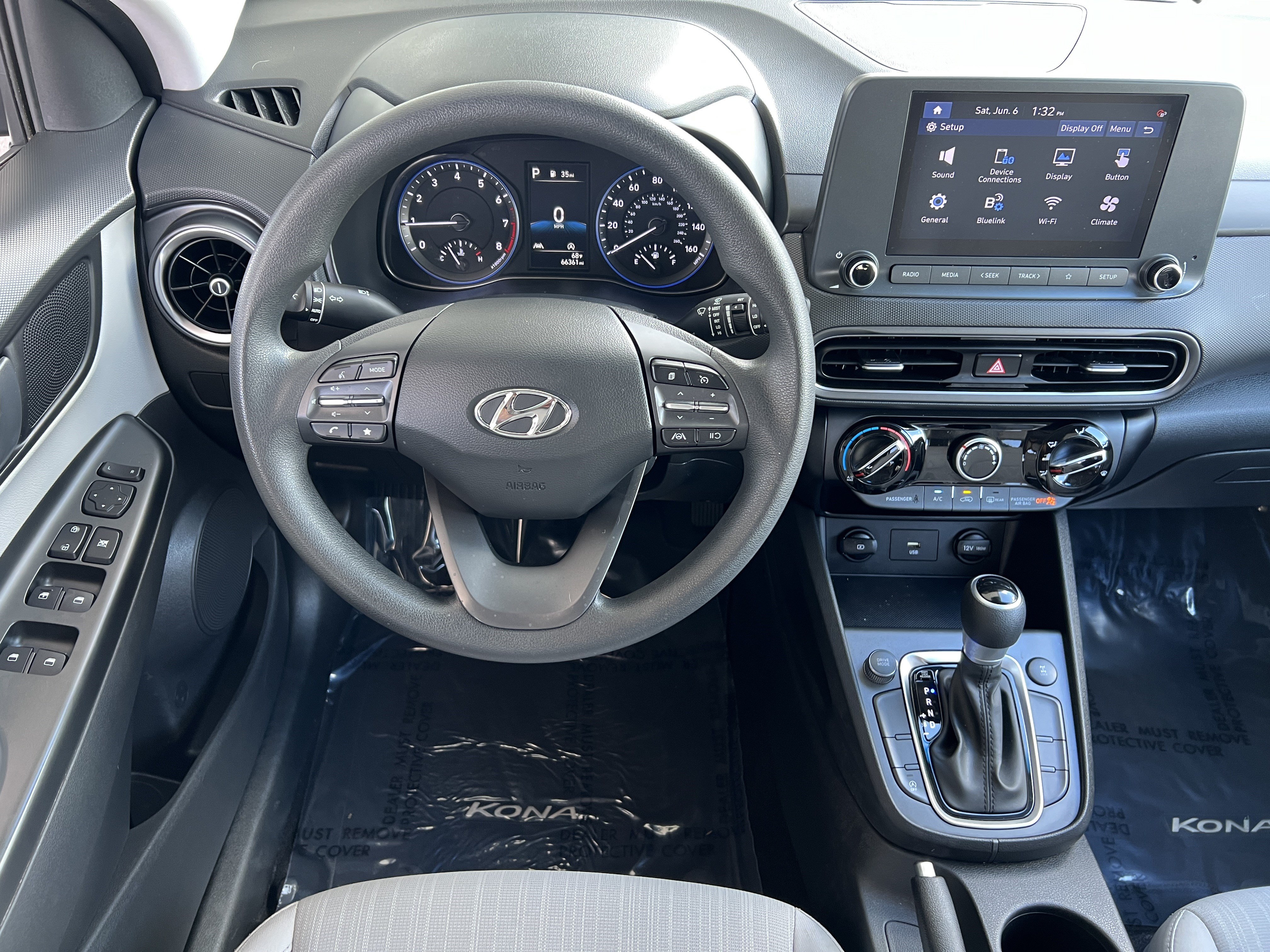 Used 2022 Hyundai Kona SEL AWD/4WD image 32