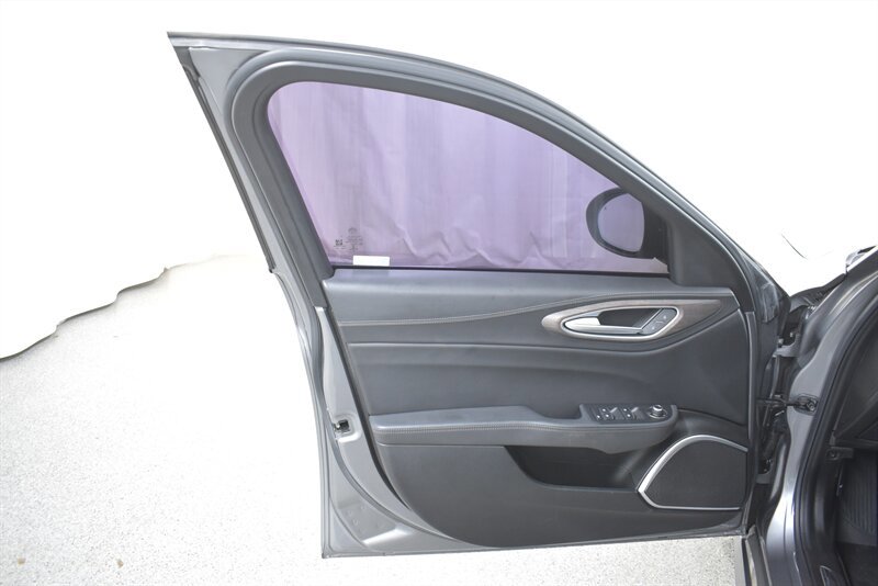 Used 2019 Alfa Romeo Giulia Ti image 20