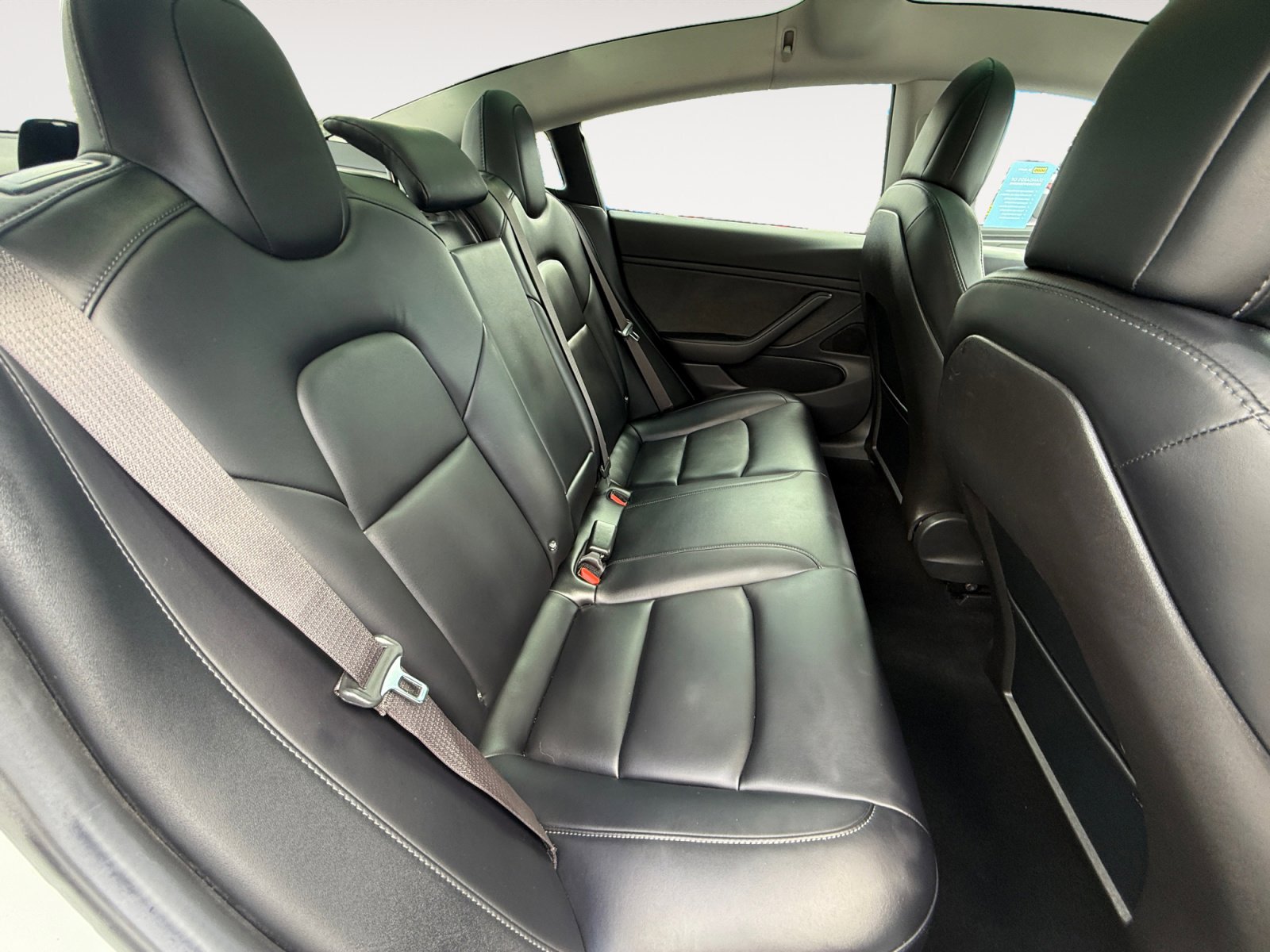 Used 2018 Tesla Model 3 Long Range RWD image 18