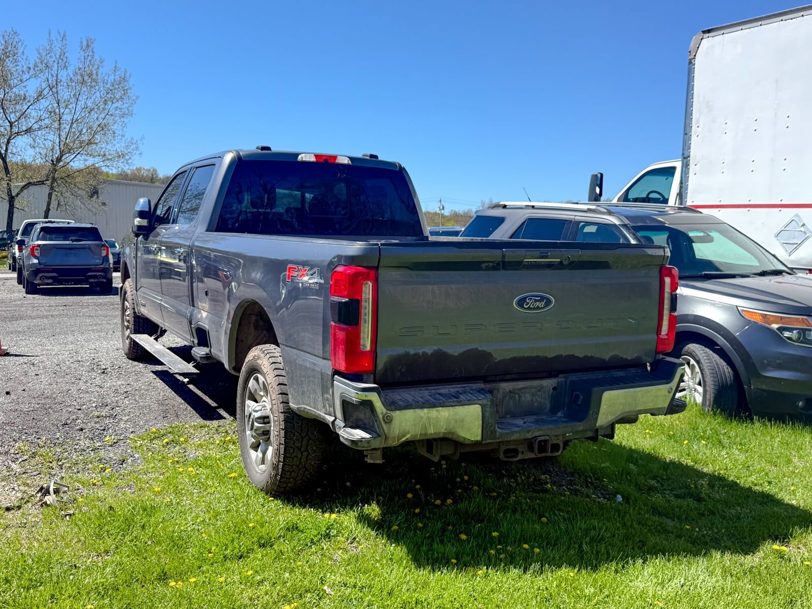 Used 2023 Ford F350 Lariat w/ Chrome Package AWD/4WD image 4