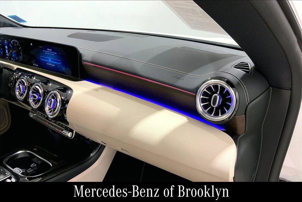Certified 2021 Mercedes-Benz CLA 250 4MATIC image 20