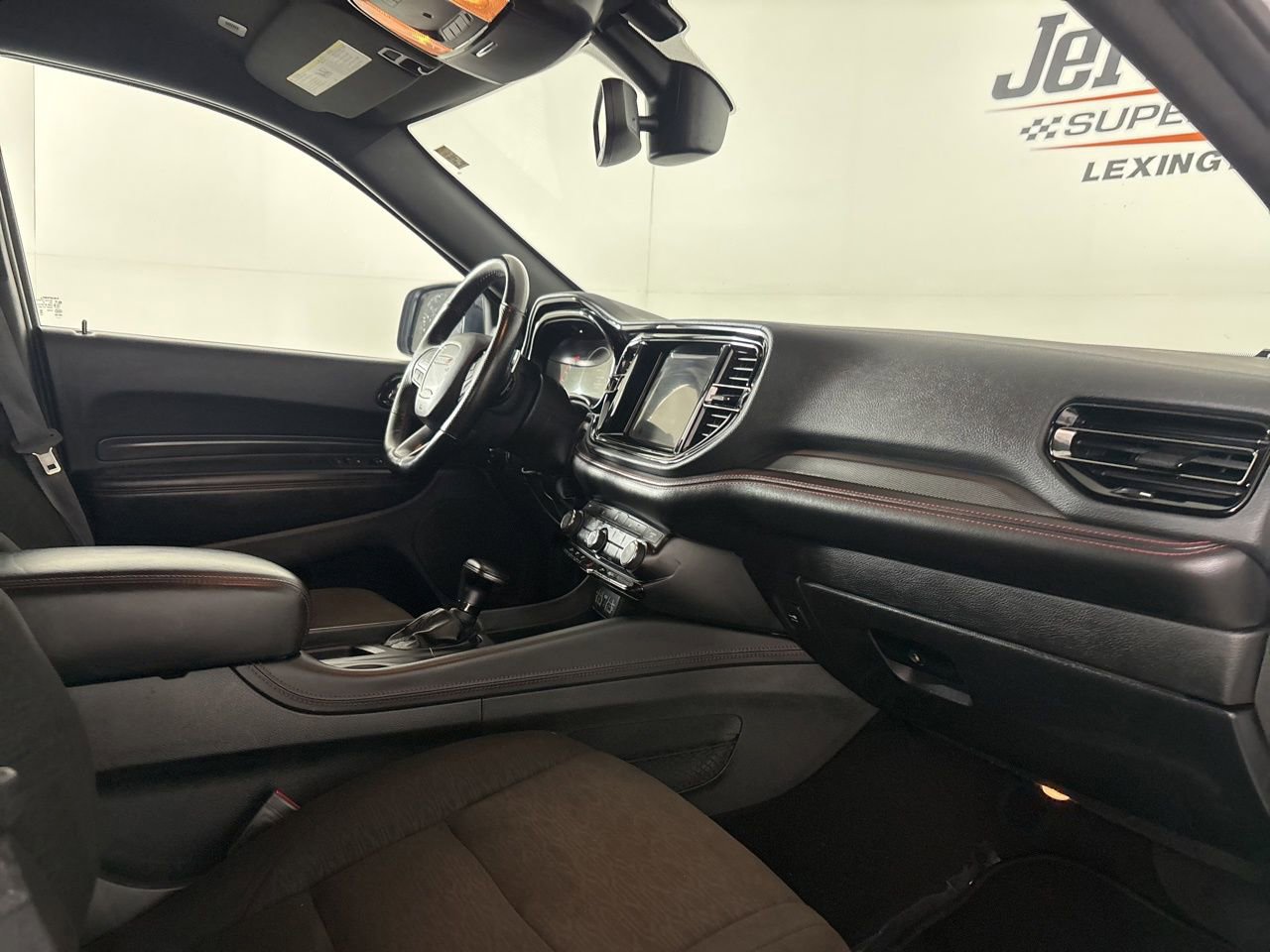 Used 2024 Dodge Durango GT image 27