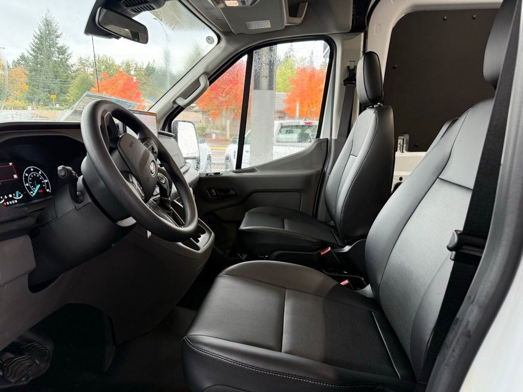 New 2025 Ford Transit 250 148 Medium Roof w/ Load Area Protection Package image 12