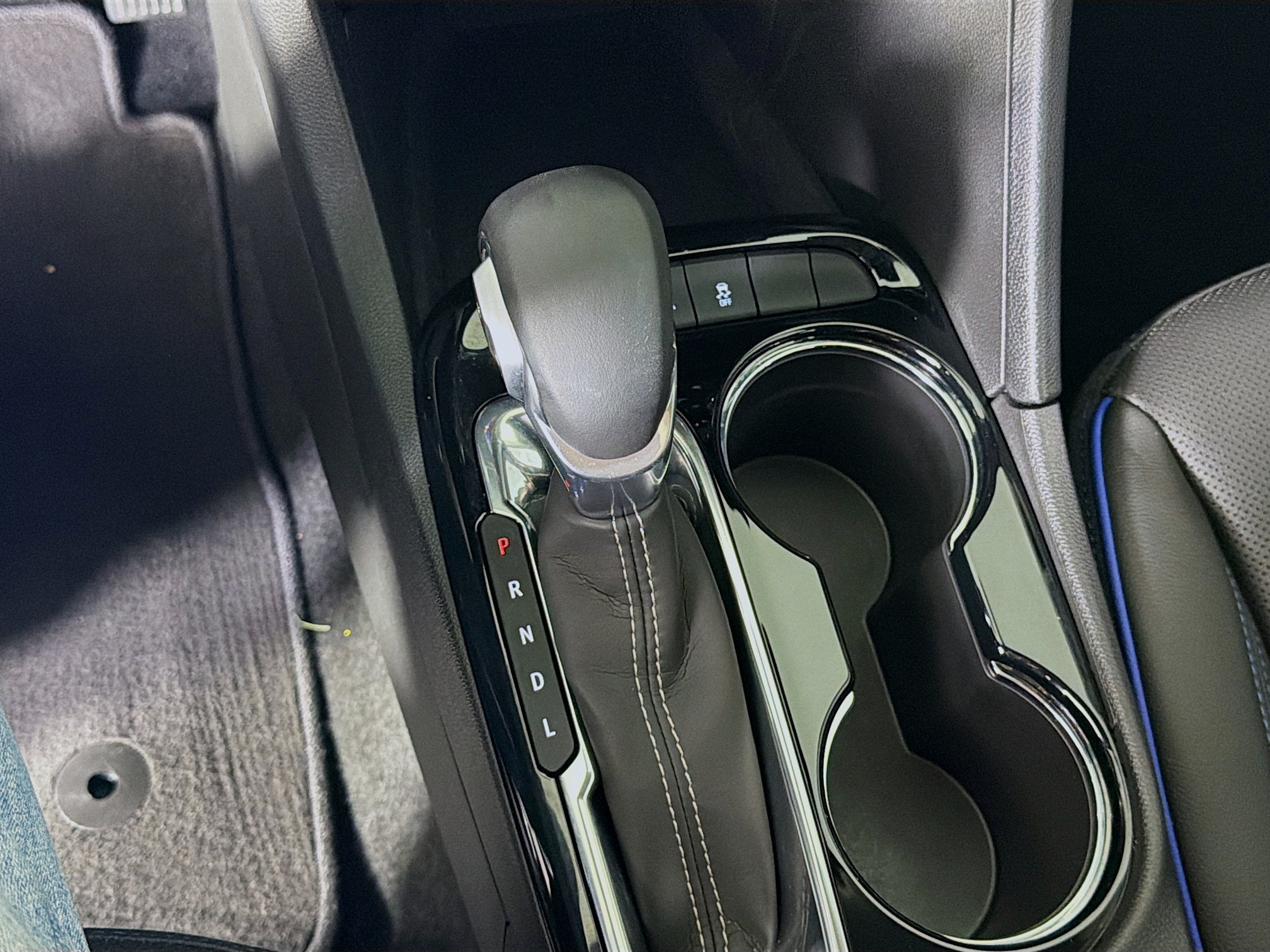 Used 2026 Buick Encore GX Sport Touring w/ Comfort Package FWD image 25
