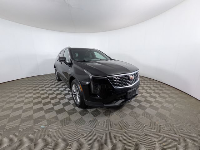 Certified 2025 Cadillac XT4 Premium Luxury FWD image 27