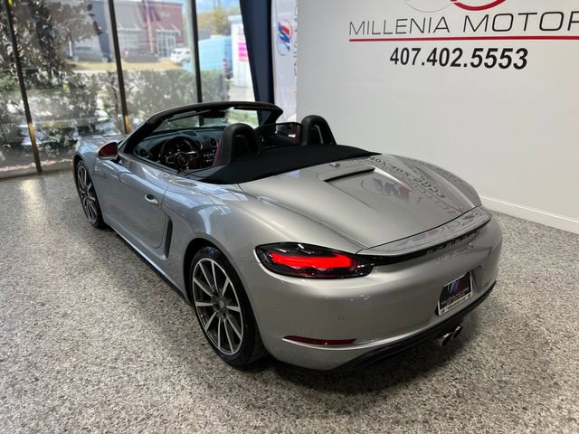 Used 2017 Porsche 718 Boxster S image 2