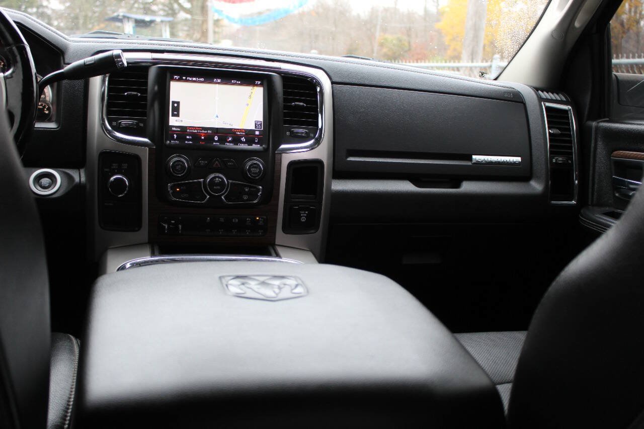 Used 2018 RAM 2500 Laramie w/ Snow Chief Group AWD/4WD image 40