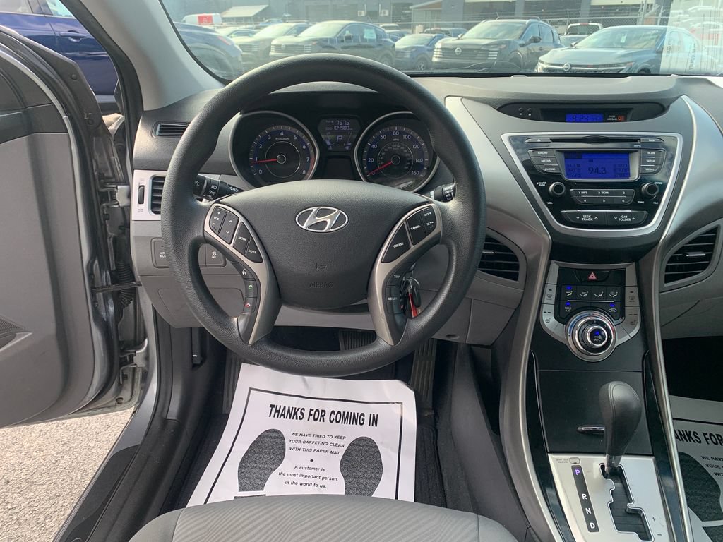 Used 2013 Hyundai Elantra GLS w/ Preferred Pkg FWD image 21