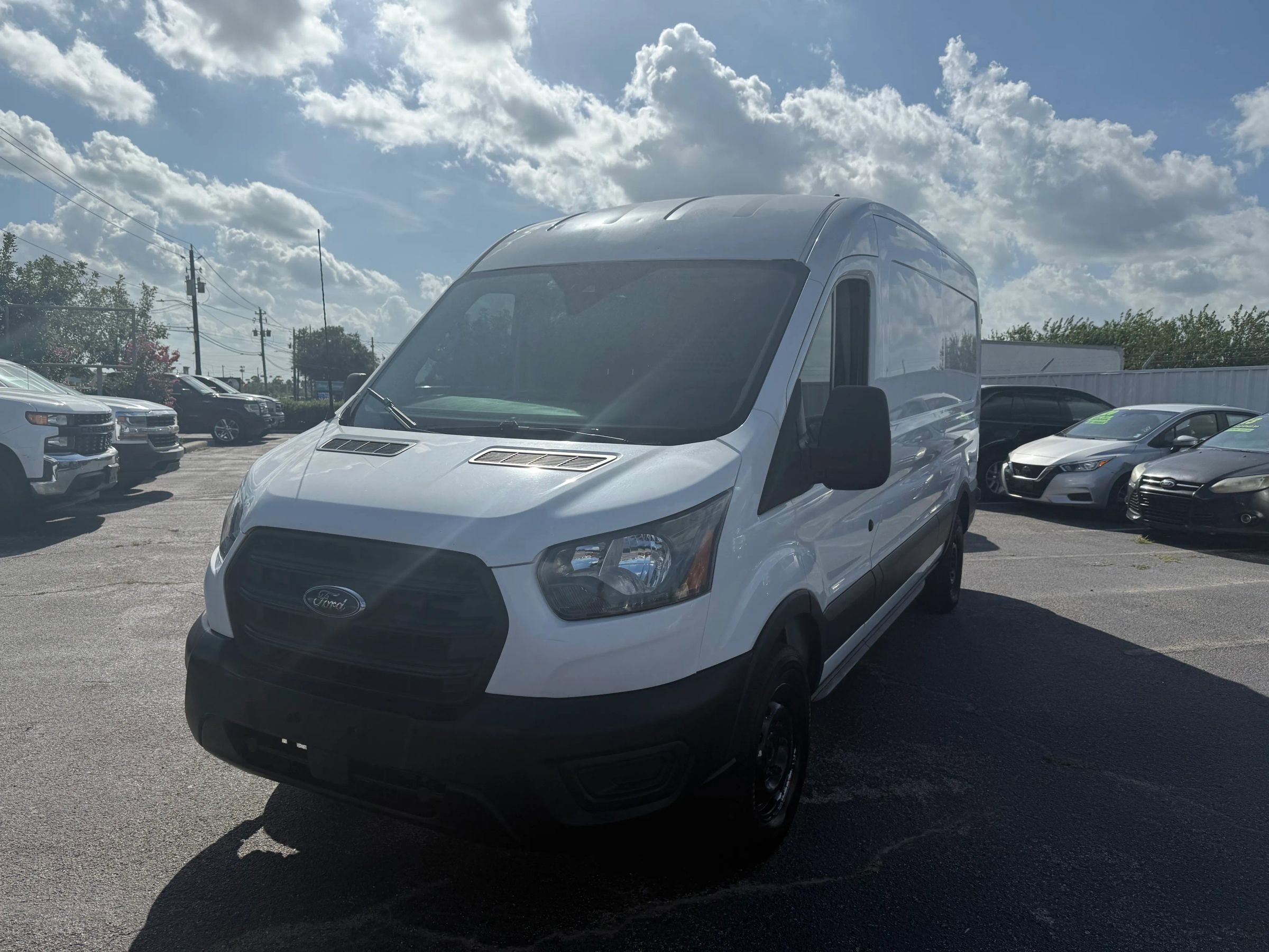Used 2020 Ford Transit 250 Medium Roof w/ Load Area Protection Package image 1