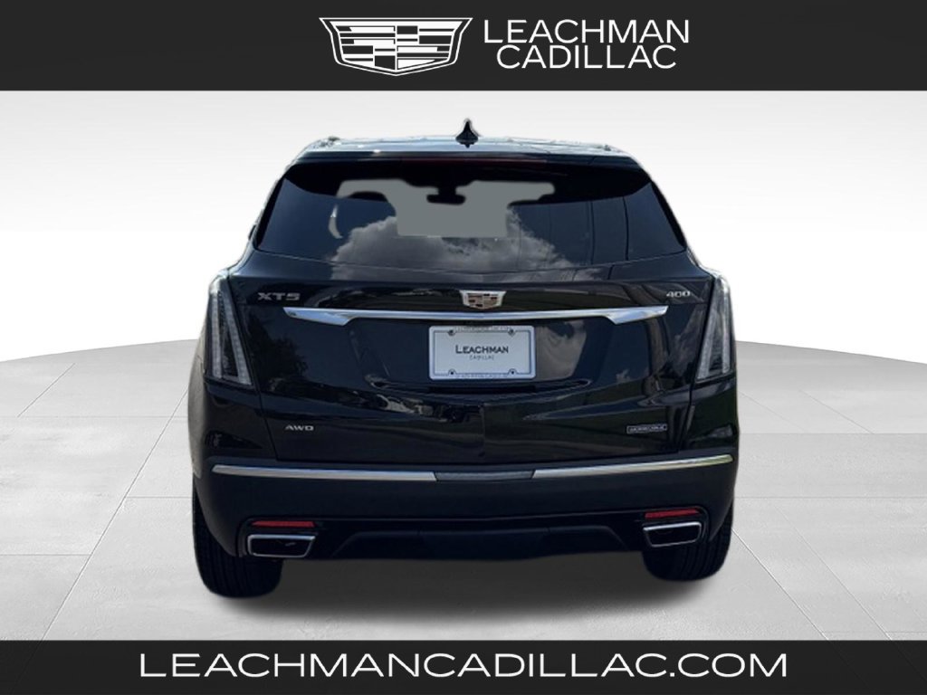 New 2026 Cadillac XT5 Sportv w/ LPO, Floor Liner Package AWD/4WD image 4