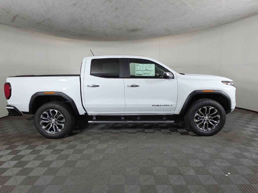 New 2026 GMC Canyon Denali AWD/4WD image 4