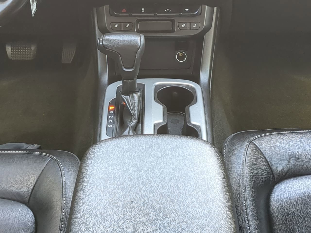 Used 2015 Chevrolet Colorado LT w/ Luxury Package image 19