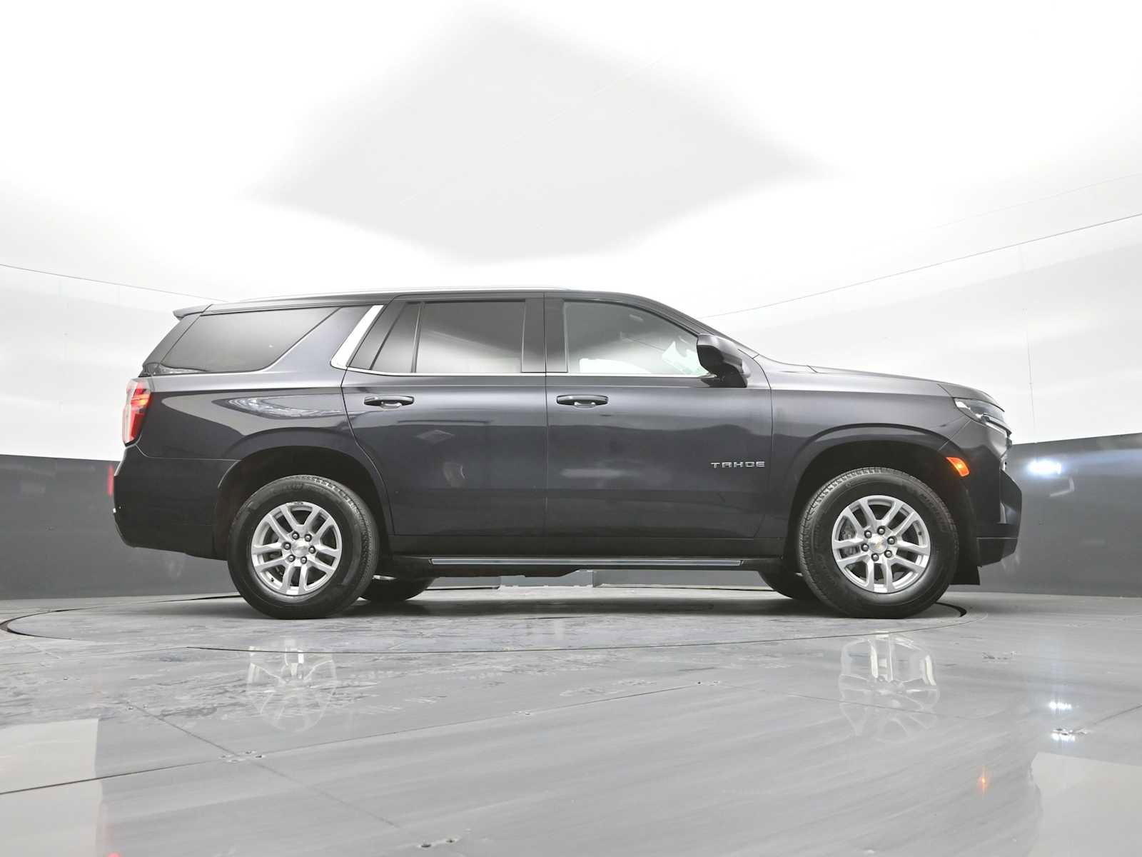 Used 2024 Chevrolet Tahoe LT AWD/4WD image 45