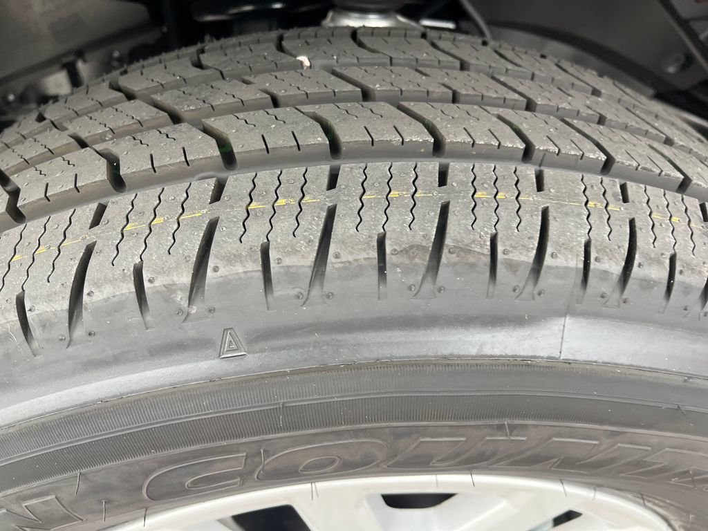 New 2025 Toyota Tacoma SR5 image 27