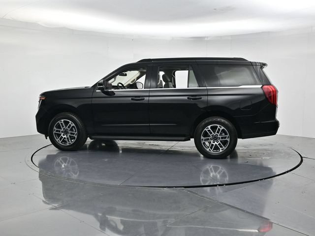 Used 2025 Ford Expedition Active AWD/4WD image 8