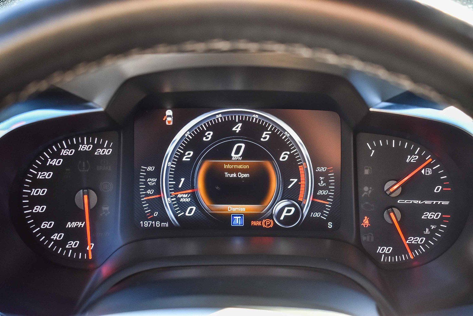 Used 2015 Chevrolet Corvette Stingray Coupe w/ 3LT Preferred Equipment Group image 20