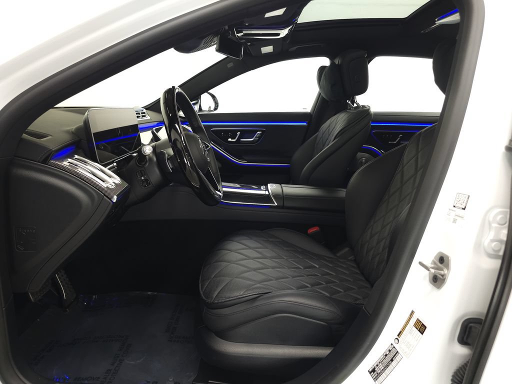 Used 2025 Mercedes-Benz S 580e 4MATIC Sedan image 8