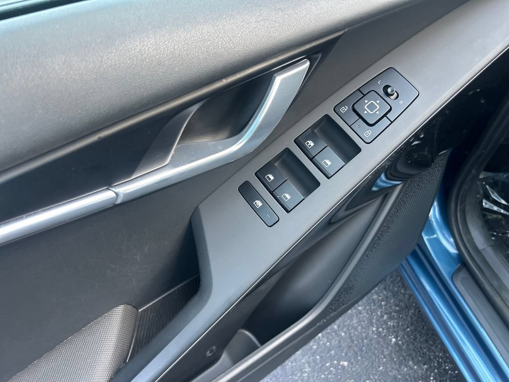 Used 2023 Kia Niro Wind w/ Wind Preserve Package FWD image 14